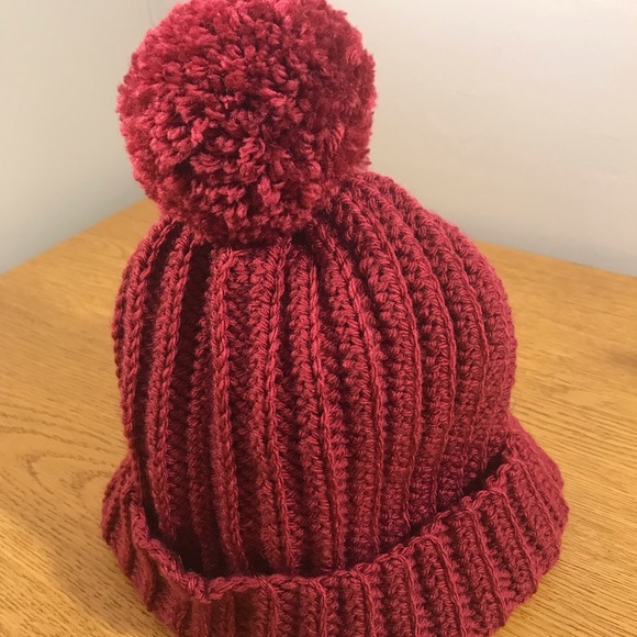 HANDMADE CROCHET PINK HAT - Picture 4 of 4